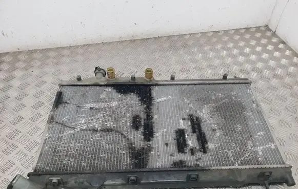 Subaru Legacy Coolant radiator 080321
