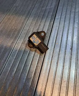 Mercedes-Benz Sprinter W906 Air pressure sensor A0041533128 16244349 4229