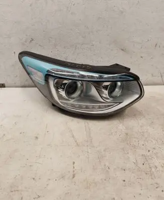 KIA Soul Headlight/headlamp 92102E4