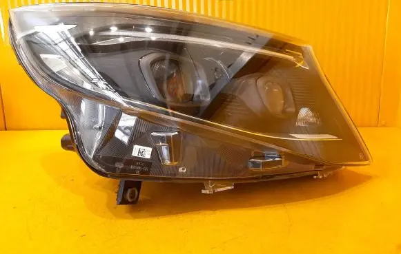 Mercedes-Benz EQV 447 Headlight/headlamp A4479068001 1EX01621782
