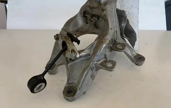 Audi Q5 SQ5 Engine mounting bracket 80A199308