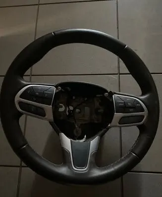 Chrysler Pacifica Steering wheel 22770529