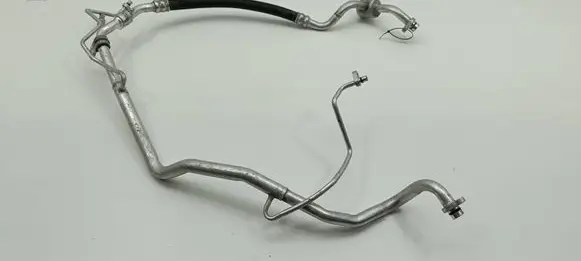 Renault Kadjar Air conditioning (A/C) pipe/hose 924402537R MR4462902340