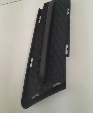 BMW 3 E90 E91 Front bumper lower grill 22944911