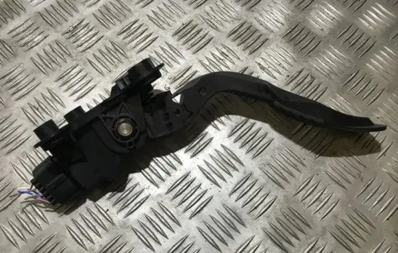 Mitsubishi ASX Accelerator throttle pedal 03902428590 12080b