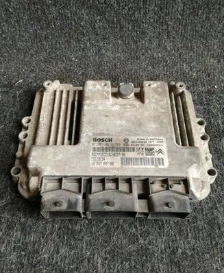 Peugeot 206 Engine control unit/module 0281011783