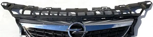 Opel Astra J Front grill 13266567