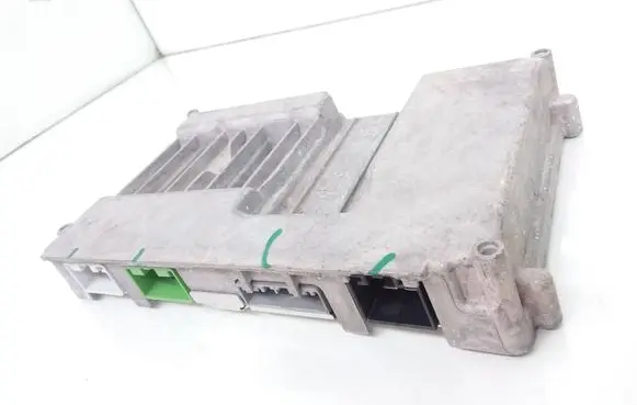 Land Rover Defender Sound amplifier N8E219C164HB 5AD311F28 LR171445