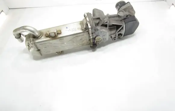 Volkswagen Jetta VI EGR valve cooler 03L131512BL