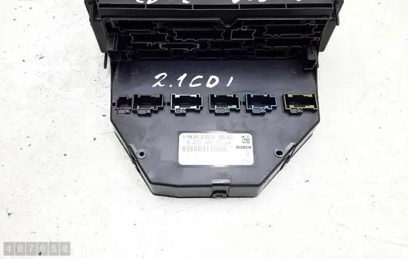 Mercedes-Benz CLS C218 X218 Fuse module a2129007024