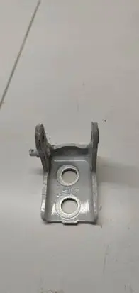 Peugeot 5008 II Rear door upper hinge 