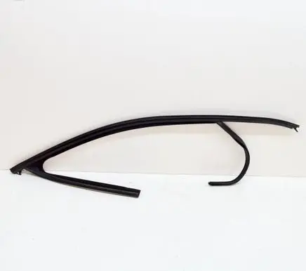 Porsche Cayenne (9Y0 9Y3) Front door glass trim molding 7P0837432H