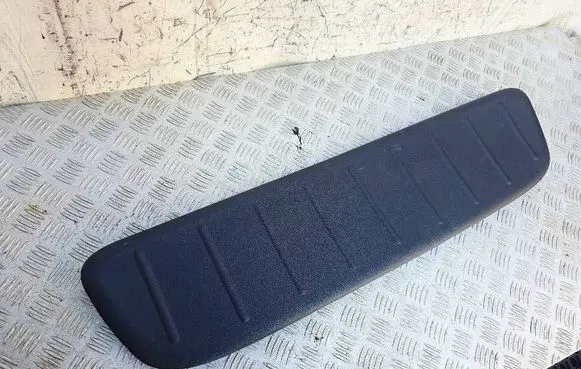 Hyundai i10 Tailgate trim 817510X000