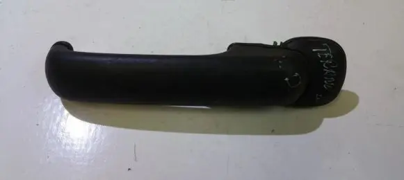 Nissan Terrano Front door exterior handle