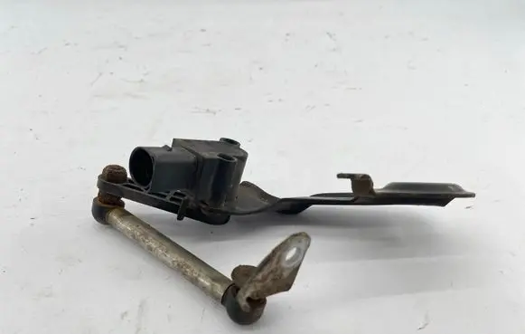 Audi A7 S7 4G Rear air suspension level height sensor 1T0907503A