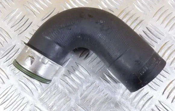 Audi Q7 4M Intercooler hose/pipe 7P0145708A