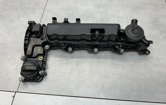 Ford Kuga II Rocker cam cover 