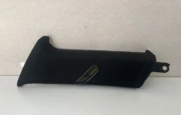 Mercedes-Benz R W251 (C) pillar trim A2516906625 1037748