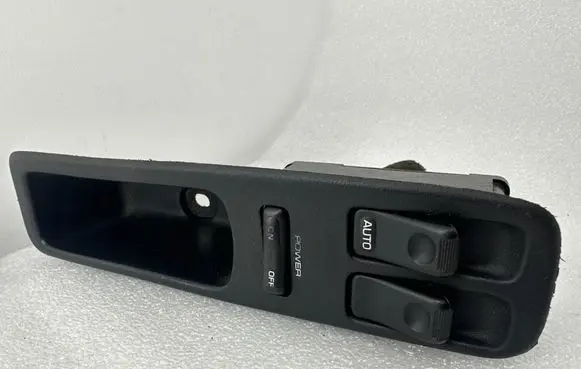 Mazda MX-3 Electric window control switch 684l6 K2443
