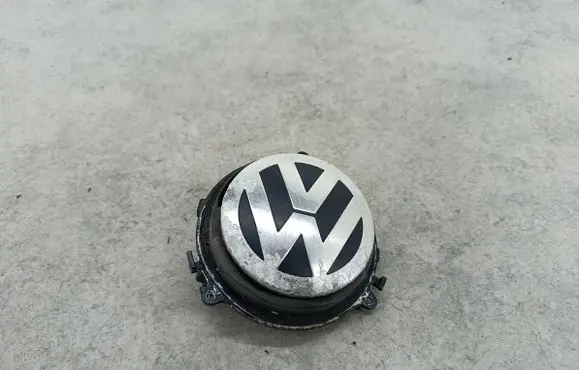 Volkswagen Golf V Tailgate/trunk/boot exterior handle 1K0827469D
