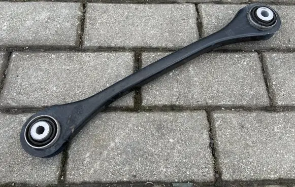 Audi Q7 4M Rear control arm 4M0505292D