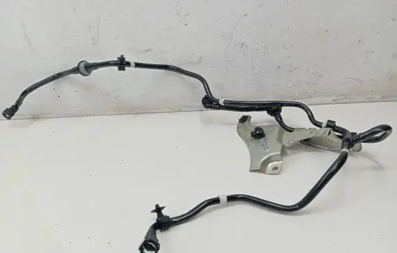 Maserati Ghibli Vacuum line/pipe/hose 670155016
