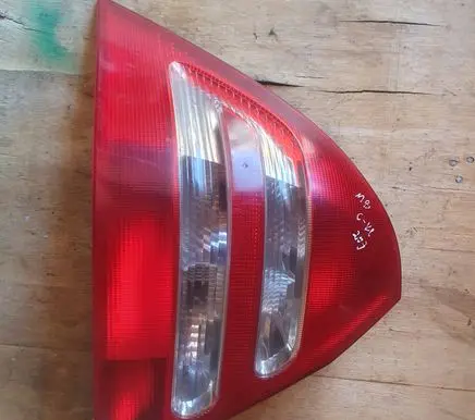 Mercedes-Benz C W203 Tail light bulb cover holder ULO3311