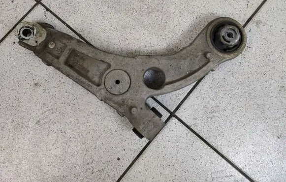 Jeep Cherokee Front control arm