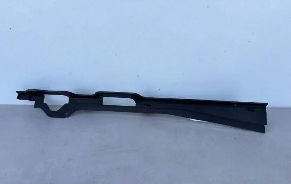 Volkswagen Crafter Intercooler air guide/duct channel 2N0121283A