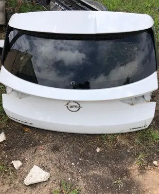 Opel Grandland X Tailgate/trunk/boot lid Yp000184