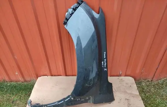 Dacia Duster II Fender