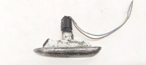 BMW 3 E46 Front fender indicator light ksbm026 ks-bm026
