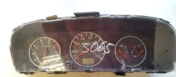 Nissan X-Trail T30 Speedometer (instrument cluster) 44020028