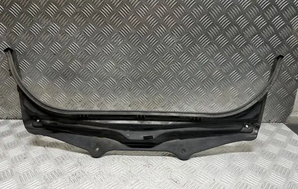 BMW 5 G30 G31 Other engine bay part 7340207 74850610