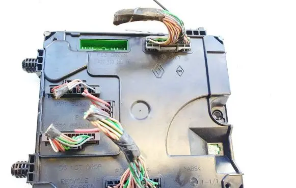 Renault Laguna III Comfort/convenience module a2c53336415 284b12329r