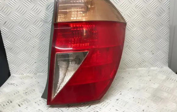 Honda FR-V Rear/tail lights