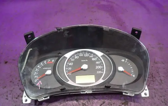 Hyundai Tucson JM Speedometer (instrument cluster) 94018-2E700