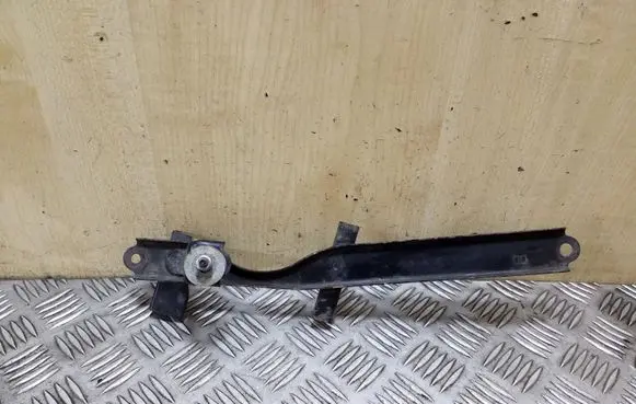 Honda CR-V Battery bracket 