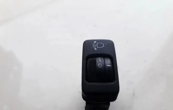 Lexus IS 220D-250-350 Headlight level height control switch