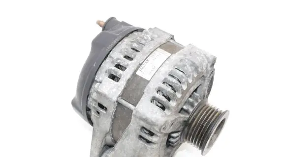 Jaguar XK - XKR Generator/alternator 6W8310300AA