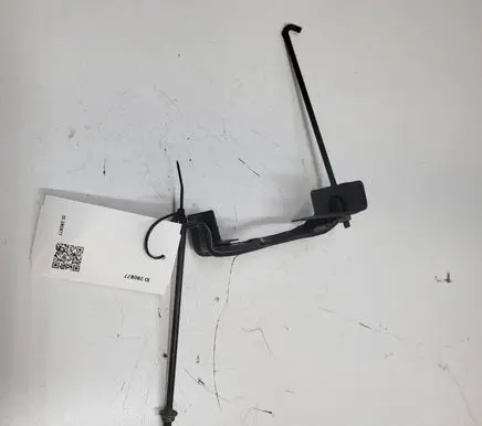 Nissan Leaf I (ZE0) Battery bracket