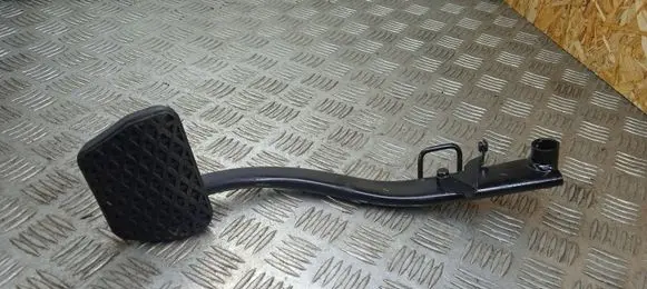 BMW Z4 E89 Brake pedal 1160421