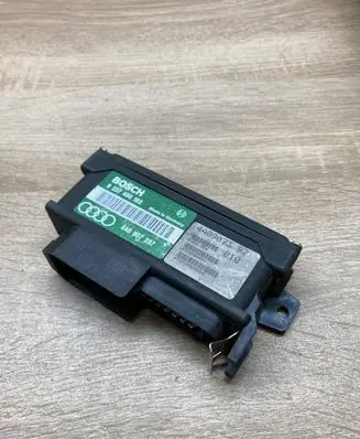 Audi A6 S6 C4 4A Ignition amplifier control unit 4A0907397