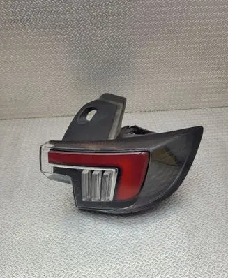 Opel Mokka B Rear/tail lights 9833721980