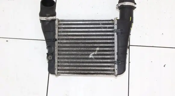 Audi A4 S4 B7 8E 8H Intercooler radiator