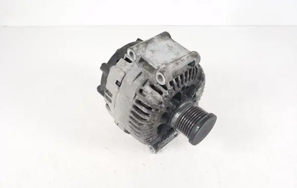 Mercedes-Benz E C207 W207 Generator/alternator A6421540402