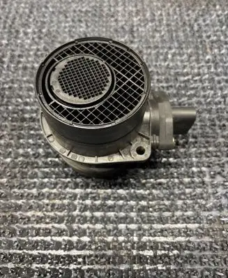 Audi A5 8T 8F Mass air flow meter 074906461B 0281002461