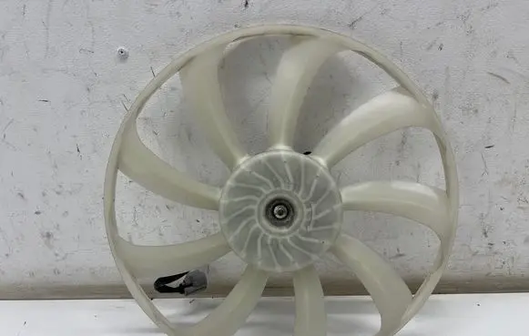 Toyota Yaris XP210 Electric radiator cooling fan 16363K0020