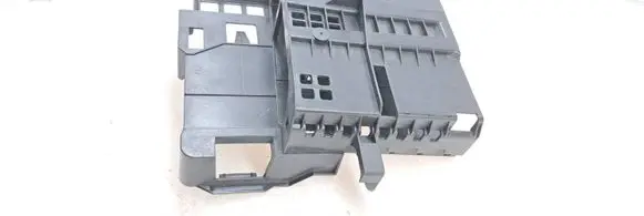 Audi Q5 SQ5 Sound amplifier holder/bracket 8R0035209A