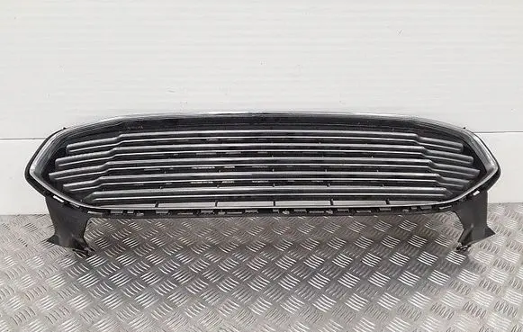 Front bumper lower grill